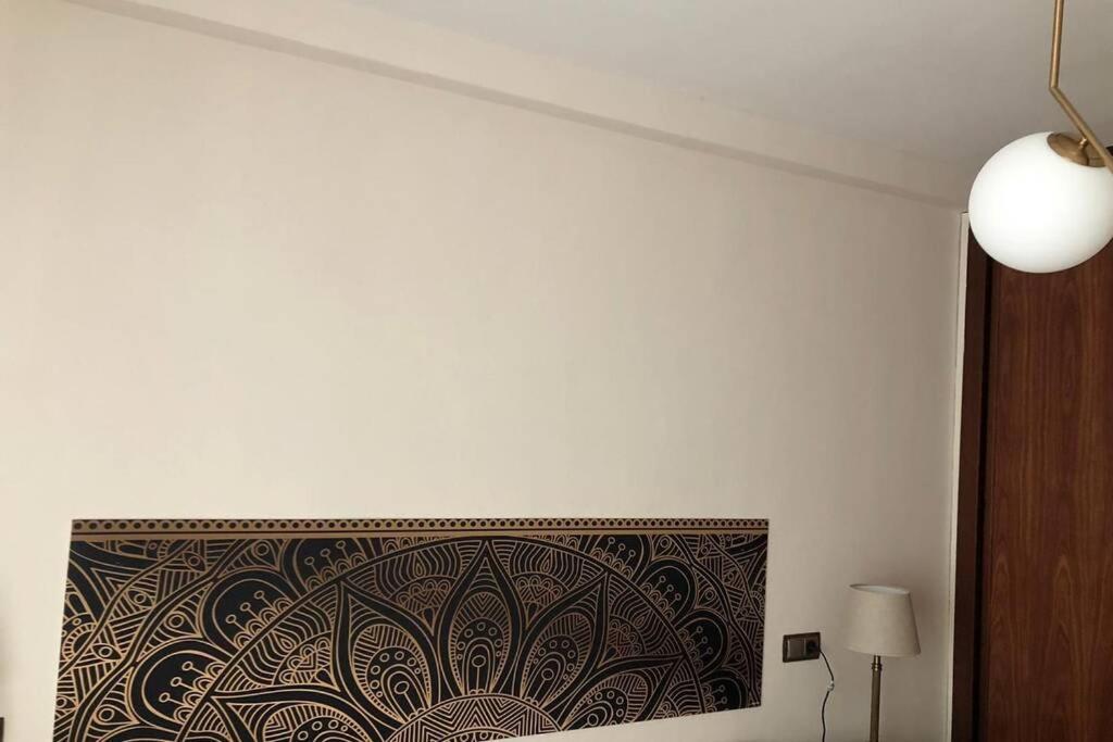 Piso En El Centro De Oviedo Apartment Exterior photo